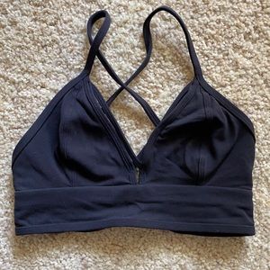 lululemon sports bra
